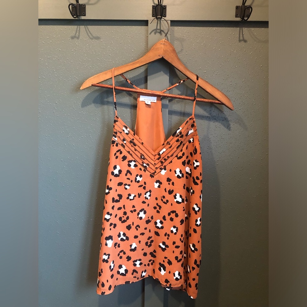 Racer back Cheetah print tank!  LIKE NEW!